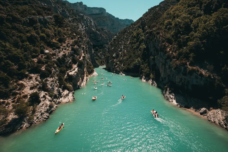 Pagayer sur la Bourne : tout ce qu'il faut savoir pour une aventure en kayak avec les enfants