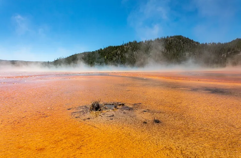 Là où la Bourne prend vie : une plongée dans les entrailles géologiques du Vercors