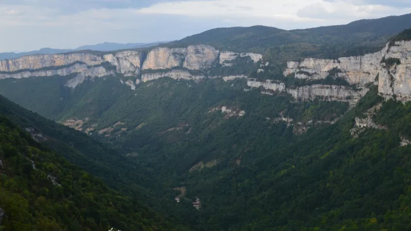 Le Vercors dans le viseur : 10 endroits où la lumière fait tout à Pont-en-Royans